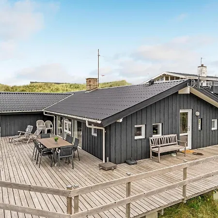 Cozy In With Kitchen Holiday home *