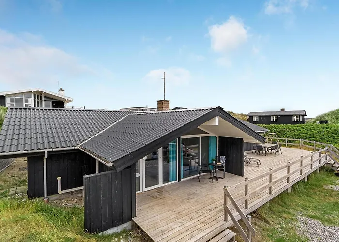 Stunning In With Sauna 링쾨빙